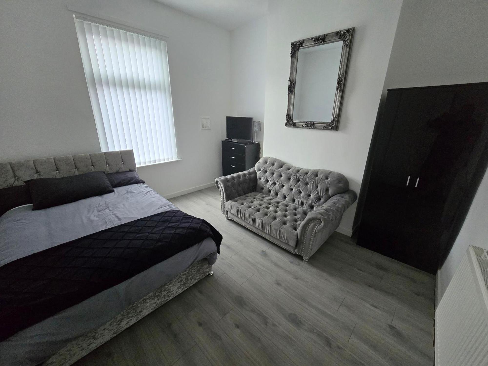 Anfield Guest House Sleeps 5 Liverpool Exterior photo